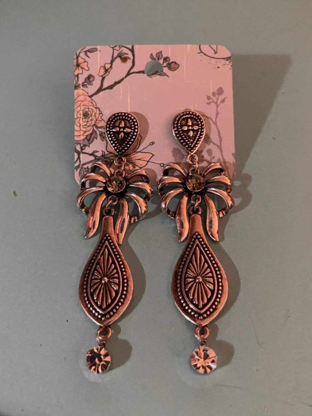 Silver tone vintage earrings